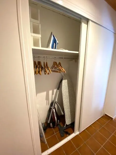 Appartement Rez De Villa Terrasse Piscine Hyères Kwatera prywatna