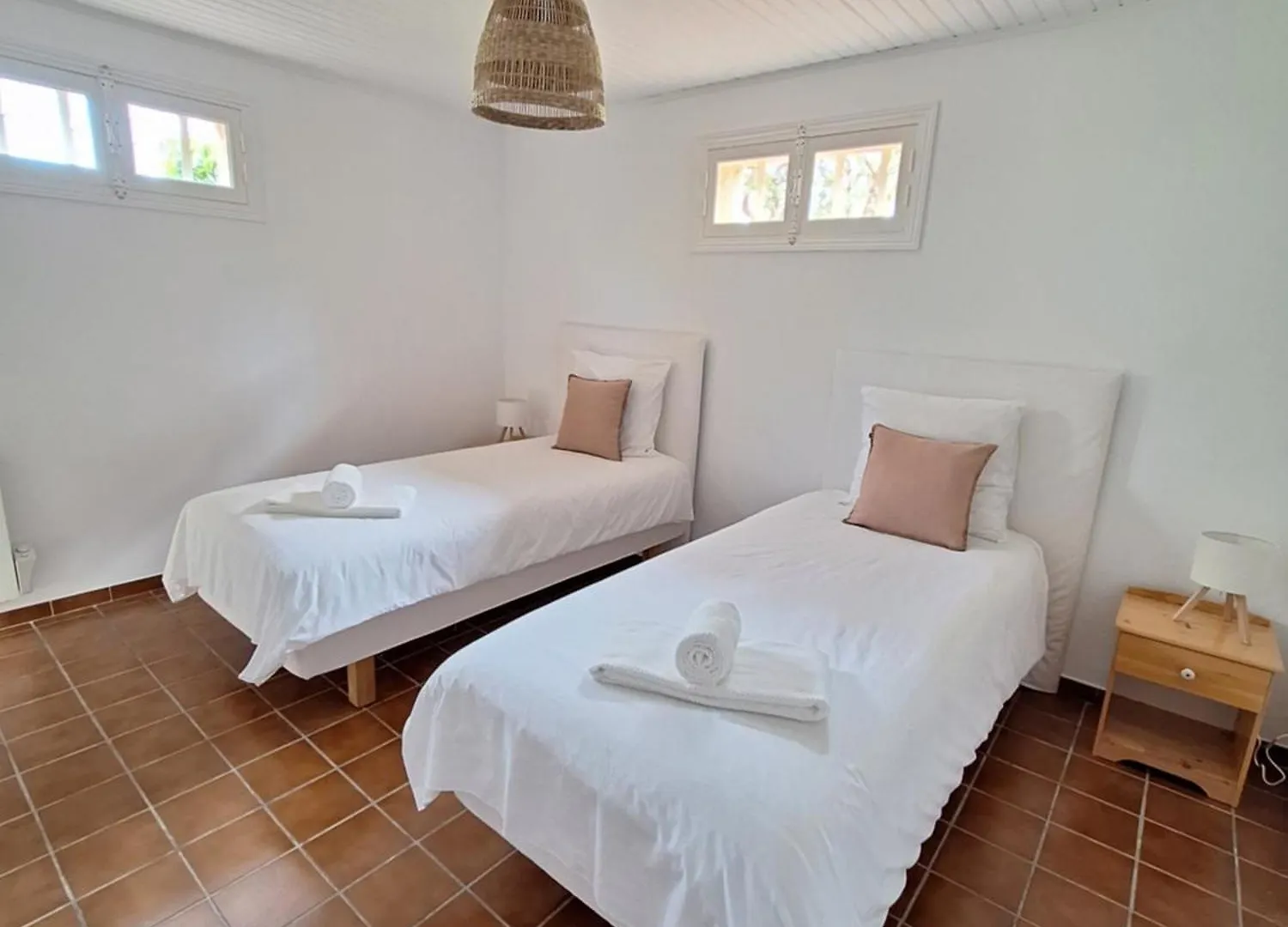 Appartement Rez De Villa Terrasse Piscine Hyères 0*,